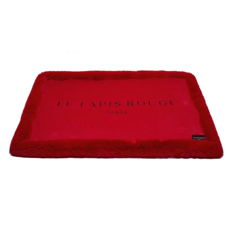 Le Tapis Rouge | Tapis Pour Chien Et Chat Haut De Gamme PARIS | Rouge Glamour 5 Le Tapis Rouge | Tapis Pour Chien Et Chat Haut De Gamme PARIS | Rouge Glamour – Image 3