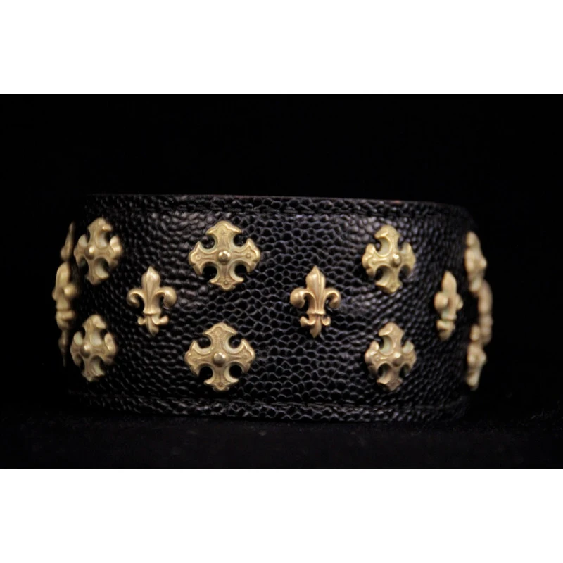 Soukha | Chien | Collier Lévrier Fleur De Lys 7 Soukha | Chien | Collier Lévrier Fleur De Lys – Image 5