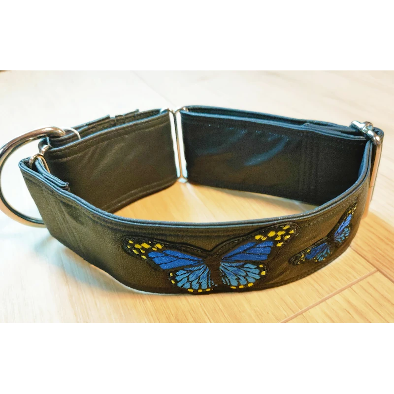 The Blue S | Chien | Collier Black Butterflies | Noir Bleu Foncé | Taille L+ 3 The Blue S | Chien | Collier Black Butterflies | Noir Bleu Foncé | Taille L+