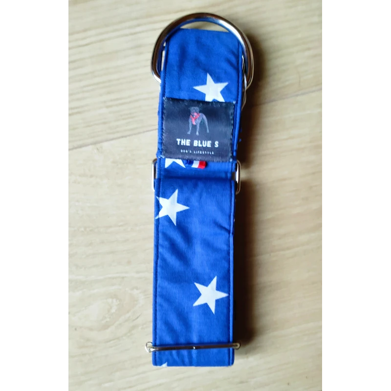 The Blue S | Chien | Collier Hey Captain | Bleu Avec étoile Blanche 8 The Blue S | Chien | Collier Hey Captain | Bleu Avec étoile Blanche – Image 6