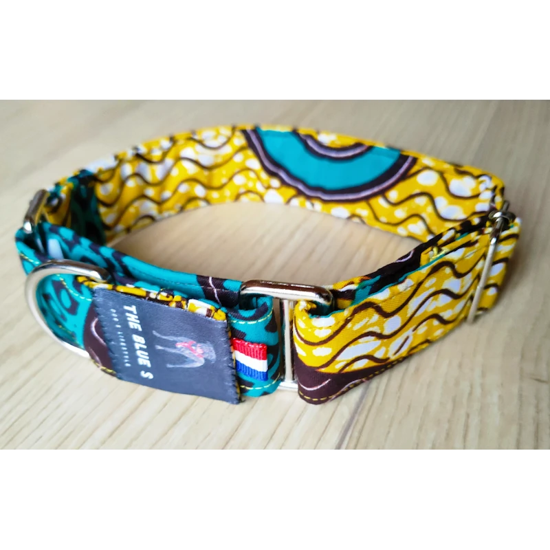 The Blue S | Chien | Collier Lagos | Jaune 3 The Blue S | Chien | Collier Lagos | Jaune