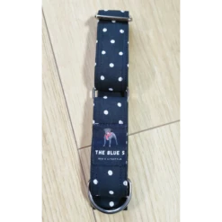 The Blue S | Chien | Collier Spot The Dot | Noir Avec Pois Blanc -Fournitures Pour Chiens the blue s chien collier spot the dot noir avec pois blanc 2