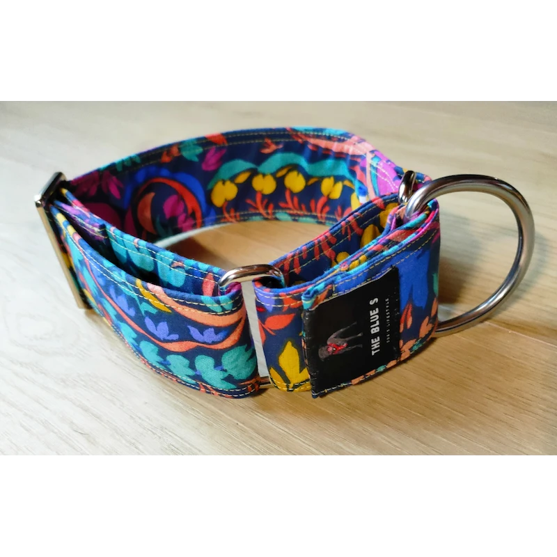 The Blue S | Chien | Collier Wild Flowers 9 The Blue S | Chien | Collier Wild Flowers – Image 7