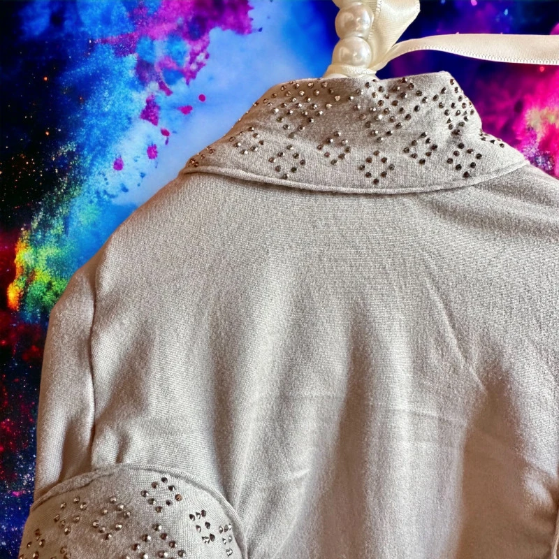 The Blue S | Chien | T-Shirt UPCYCLED | Gris Et Strass 5 The Blue S | Chien | T-Shirt UPCYCLED | Gris Et Strass – Image 3